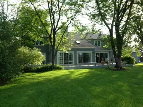 5884 Bellwether Dr, Saline, MI 48176 photo 2