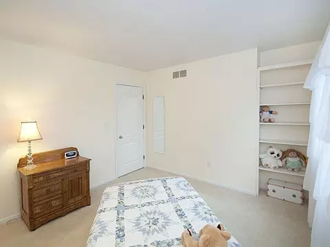 5884 Bellwether Dr, Saline, MI 48176 photo 25