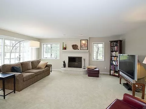 5884 Bellwether Dr, Saline, MI 48176 photo 12