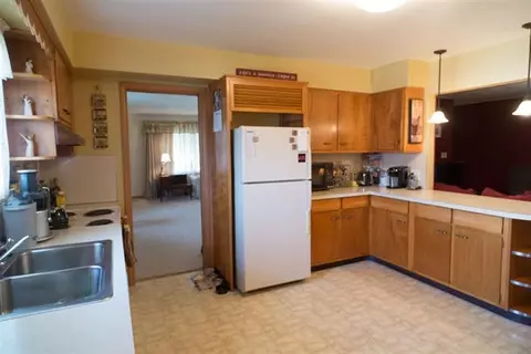 12877 Matthews St, Carleton, MI 48117 photo 8