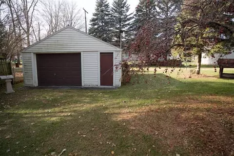 12877 Matthews St, Carleton, MI 48117 photo 35