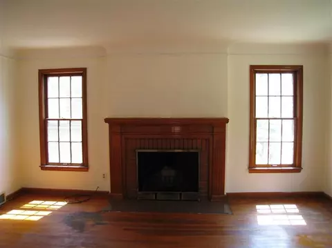 910 Drexel St, Dearborn, MI 48128 photo 4