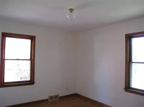 910 Drexel St, Dearborn, MI 48128 photo 11