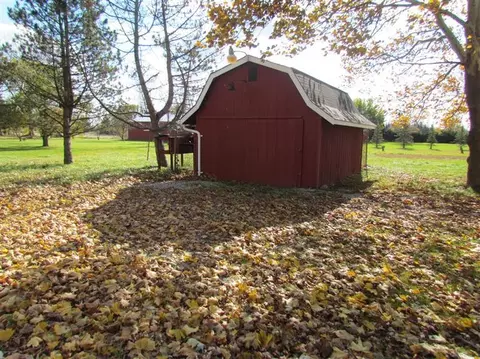 11940 Burns Rd, Carleton, MI 48117 photo 15