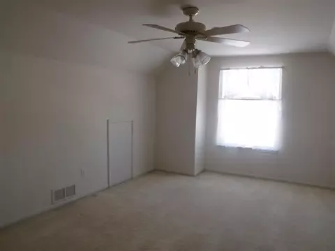 3988 E Hunters Cir, Canton, MI 48188 photo 15