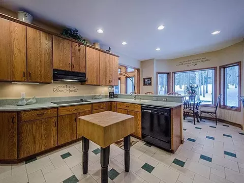 7175 Sanctuary Dr, Jackson, MI 49201 photo 11