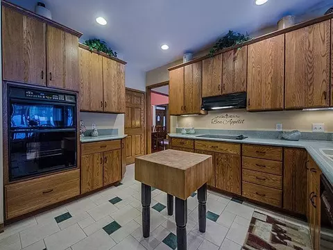 7175 Sanctuary Dr, Jackson, MI 49201 photo 12