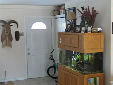 482 Starr Rd, Troy, MI 48083 photo 5