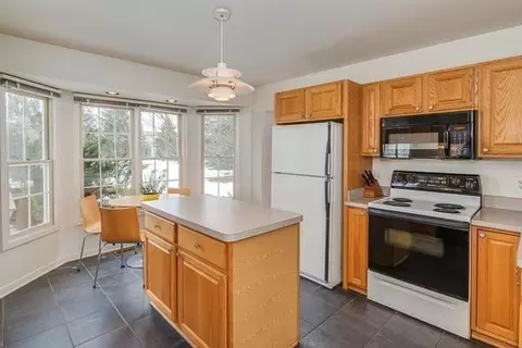 4422 Chris Ln, Ann Arbor, MI 48103 photo 7