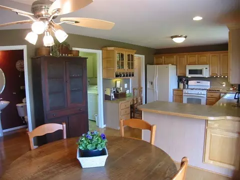 7517 N Pinefield Dr, Dexter, MI 48130 photo 12
