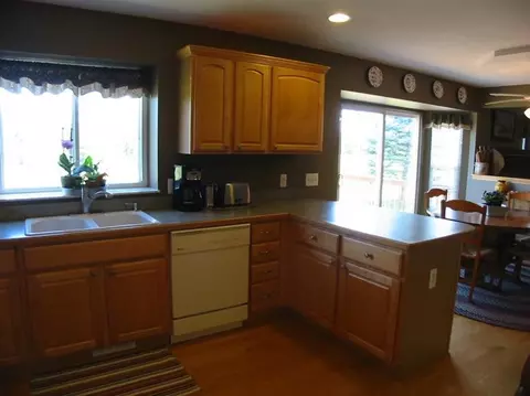 7517 N Pinefield Dr, Dexter, MI 48130 photo 14