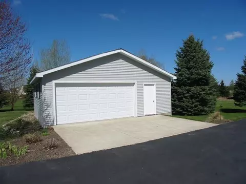 7517 N Pinefield Dr, Dexter, MI 48130 photo 49