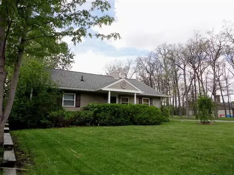 871 N Maple Rd, Ann Arbor, MI 48103 photo 1