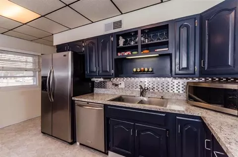871 N Maple Rd, Ann Arbor, MI 48103 photo 7