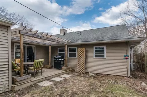 871 N Maple Rd, Ann Arbor, MI 48103 photo 24