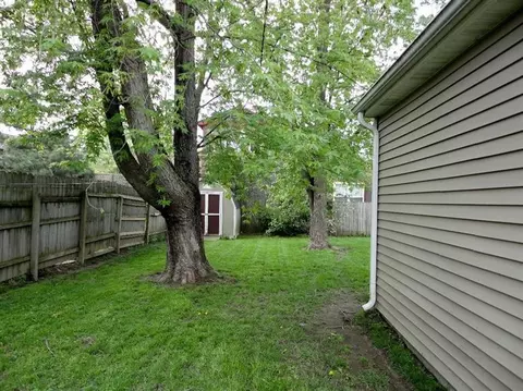 871 N Maple Rd, Ann Arbor, MI 48103 photo 21