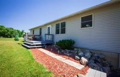 16163 Murray Rd, Byron, MI 48418 photo 5