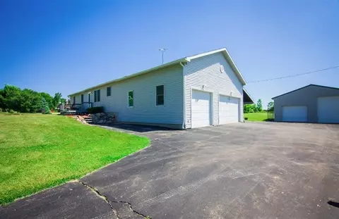 16163 Murray Rd, Byron, MI 48418 photo 1