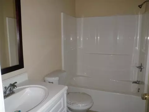 7640 El Cajon, Jackson, MI 49201 photo 8