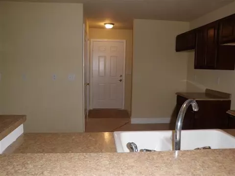 7640 El Cajon, Jackson, MI 49201 photo 5