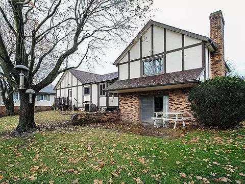 360 Willis Rd, Saline, MI 48176 photo 4