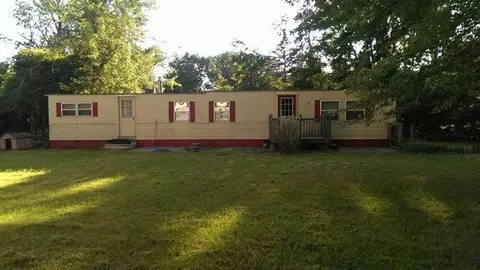 9395 Stetler Dr, Jackson, MI 49201 photo 3