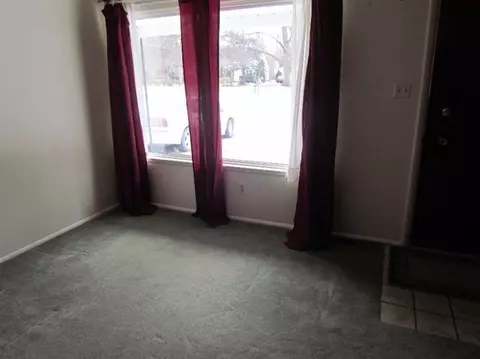 25735 Code Rd, Southfield, MI 48033 photo 2