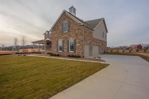 2060 Hackamore Dr, Ann Arbor, MI 48103 photo 35