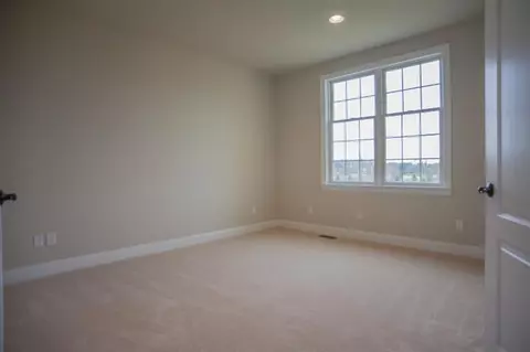 2060 Hackamore Dr, Ann Arbor, MI 48103 photo 18