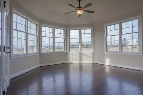 2060 Hackamore Dr, Ann Arbor, MI 48103 photo 8