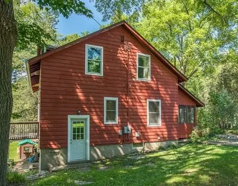 13995 Aberdeen, Gregory, MI 48137 photo 3