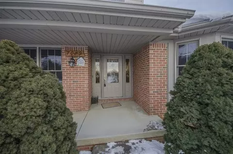 7089 Warner Rd, Saline, MI 48176 photo 2
