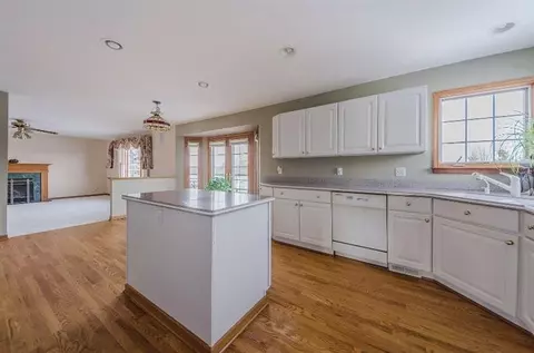 7089 Warner Rd, Saline, MI 48176 photo 14