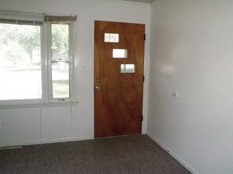 206 Comstock, Jackson, MI 49203 photo 9