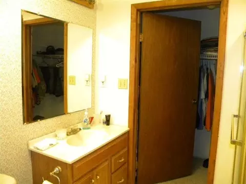 9380 Crabb Rd, Temperance, MI 48182 photo 19