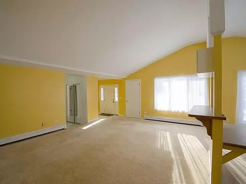 9358 Eagle Hill Dr, Clarkston, MI 48346 photo 12