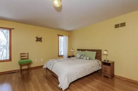 2040 Chestnut Cres, Saline, MI 48176 photo 24