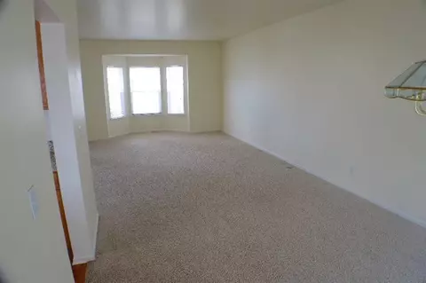 4650 Shellbark Dr, Ypsilanti, MI 48197 photo 4