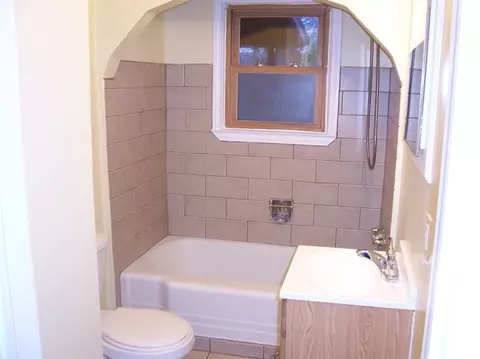 5214 S Wayne Rd, Wayne, MI 48184 photo 9