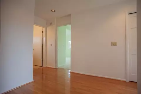 2016 Brampton Ct, Ann Arbor, MI 48103 photo 3