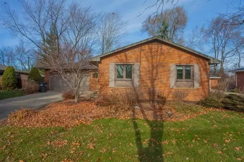 2016 Brampton Ct, Ann Arbor, MI 48103 photo 1