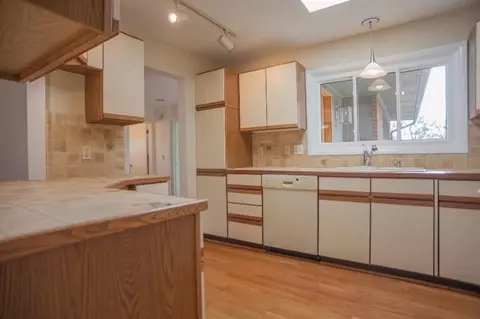 2016 Brampton Ct, Ann Arbor, MI 48103 photo 8