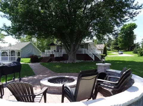 8142 Roepke Ct, Gregory, MI 48137 photo 21
