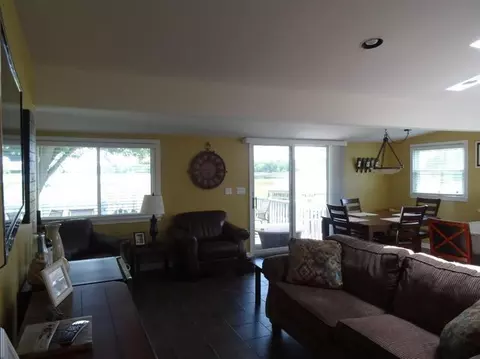 8142 Roepke Ct, Gregory, MI 48137 photo 10