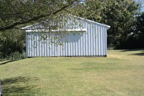 9672 Huron River Dr, Dexter, MI 48130 photo 2