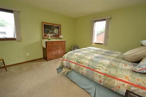 530 Echo Ct, Saline, MI 48176 photo 34