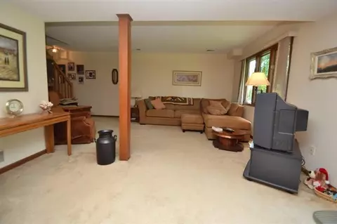 530 Echo Ct, Saline, MI 48176 photo 25