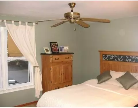 219 N Maple Rd, Saline, MI 48176 photo 6