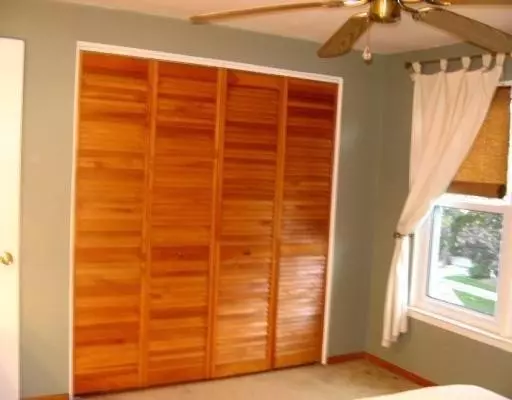  219 N Maple Rd, Saline, MI 48176 photo 7