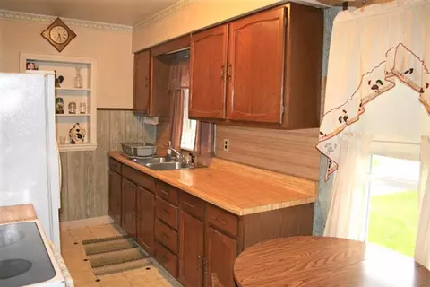 7401 Plum Orchard Rd, Munith, MI 49259 photo 9